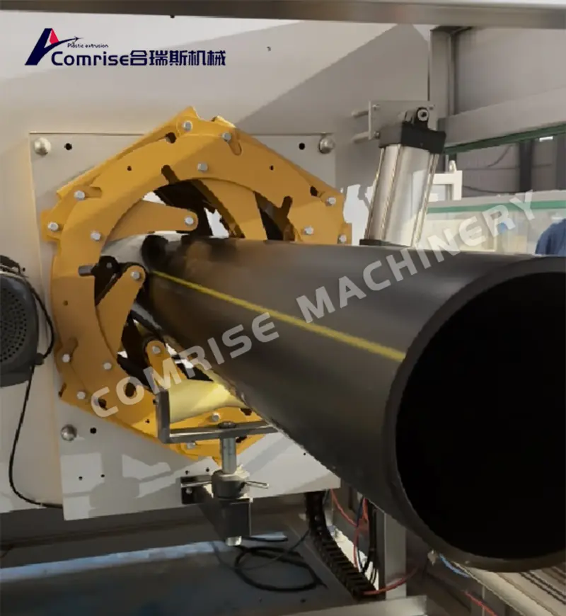 Skúška 200-500 mm HDPE potrubia stroja dokončená k spokojnosti zákazníka Skúška 200-500 mm HDPE potrubia stroja dokončená k spokojnosti zákazníka